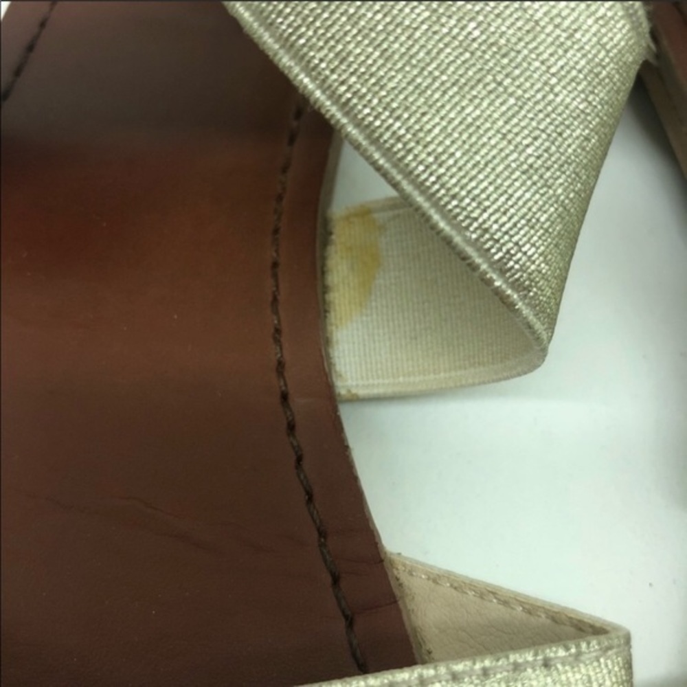Steve Madden gold metallic quintaa flat sandals - Picture 6 of 8